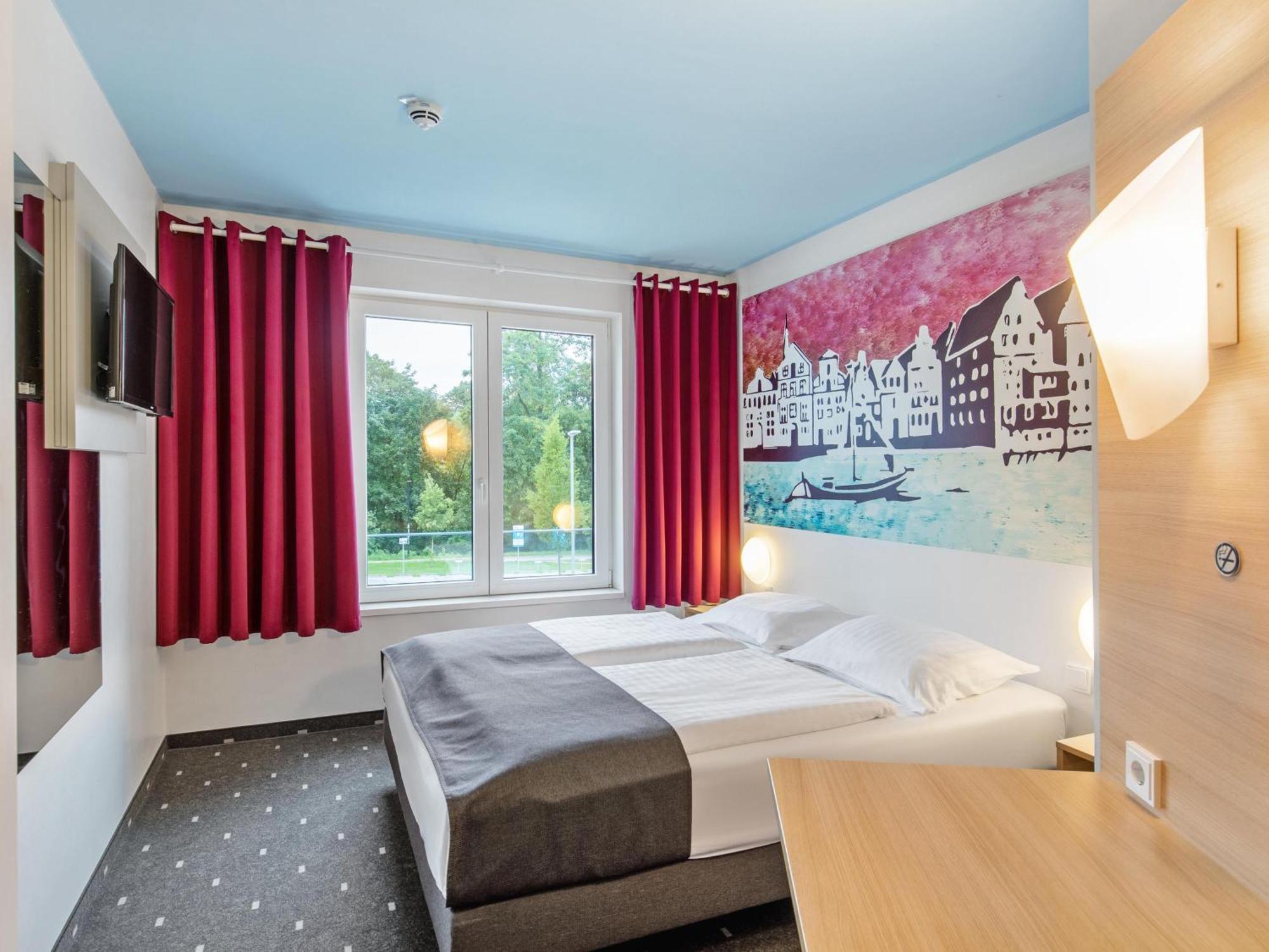 B&B Hotel Lüneburg Exterior foto